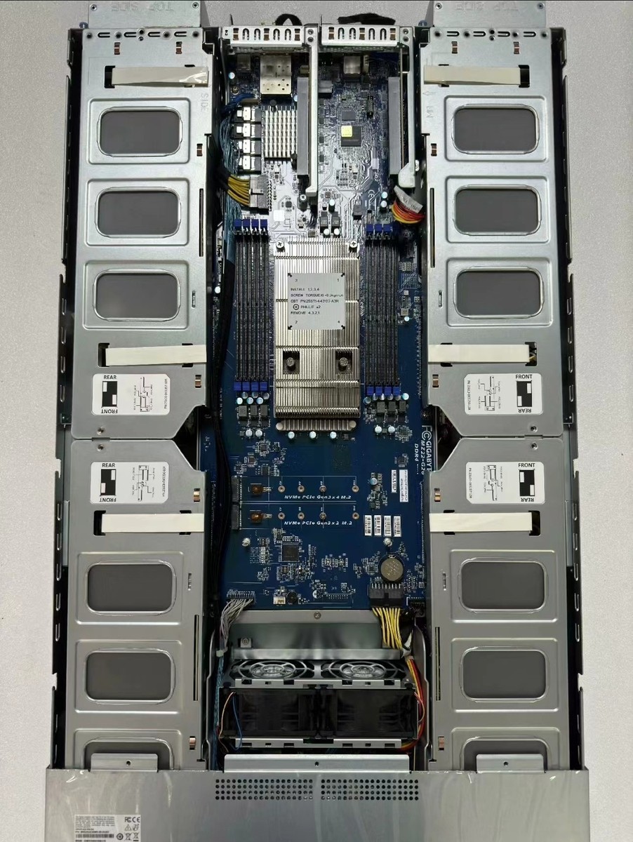 Gigabyte G292-Z20 AMD 8卡GPU Server 2U PCIE4.0/NVMe AI Training 4090 GPU